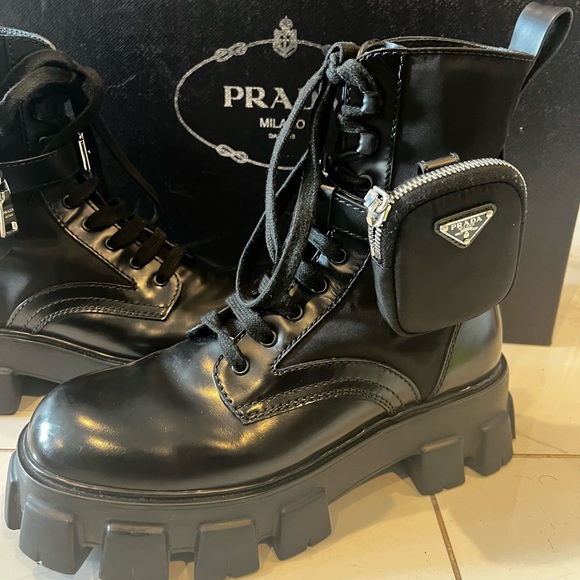 Parda Monolith brushed leather and nylon boots - Picture 2 of 3